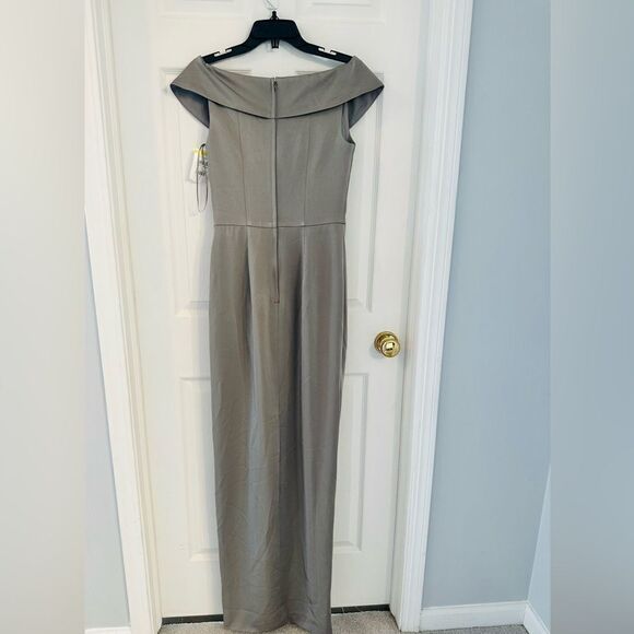 LA FEMME
Ruched Long Jersey Dress - Picture 8 of 8